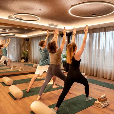 Aktivhotel Alpendorf 4*