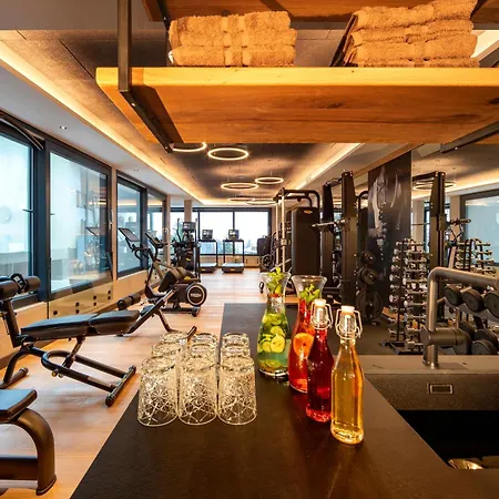 Aktivhotel Alpendorf 4*