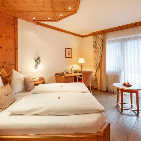Aktivhotel Alpendorf מלון 4*