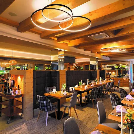 Aktivhotel Alpendorf Hotel Sankt Johann im Pongau