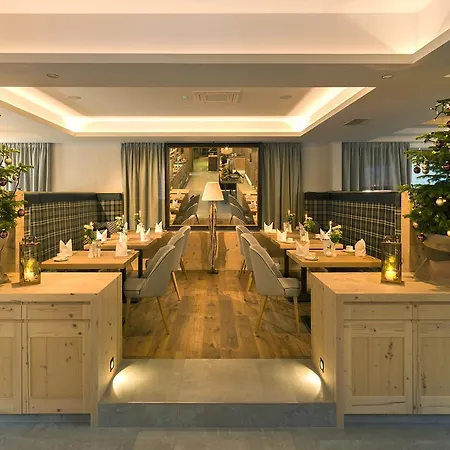 מלון Aktivhotel Alpendorf סנט יוהן אים פונגאו